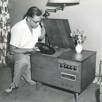 Howie B & Craig Richards Feat. Shaun Ryd - Old Boys vinyl cover