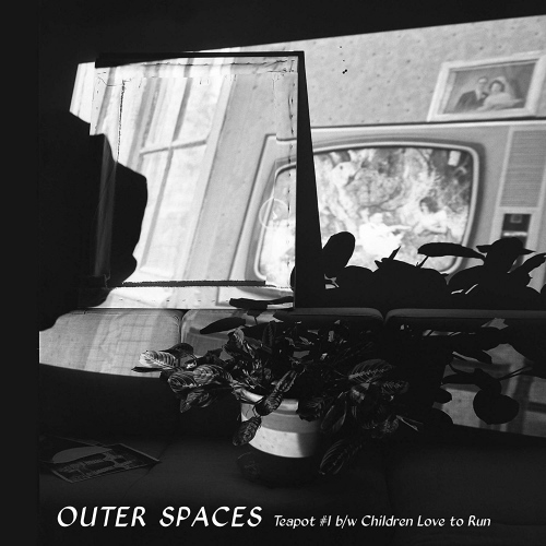 Outer Spaces - Teapot #1 B/w Children Love To Run vinyl cover