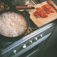 Pau Vallve - La Vida Es Ara vinyl cover