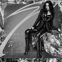 Tarja - Best Of: Living The Dream vinyl cover